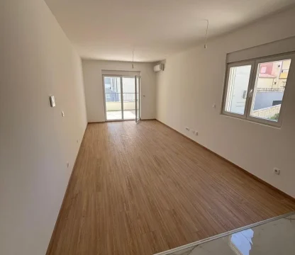 Budva'da Dubovica Lux 1 + 1 daire