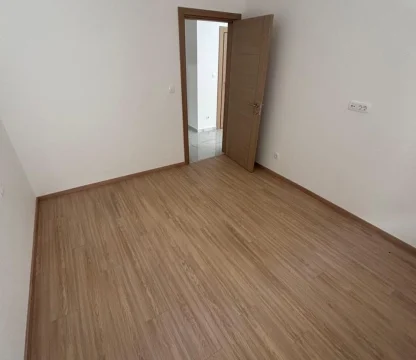 Budva'da Dubovica Lux 1 + 1 daire