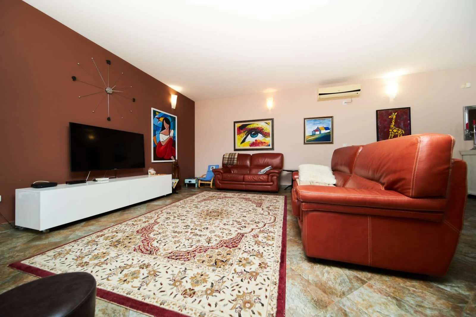 Bečići Ivanovići'de Panoramik Deniz Manzaralı Ultra-Lüks Malikane