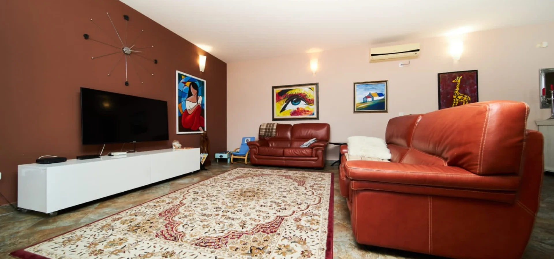 Bečići Ivanovići'de Panoramik Deniz Manzaralı Ultra-Lüks Malikane