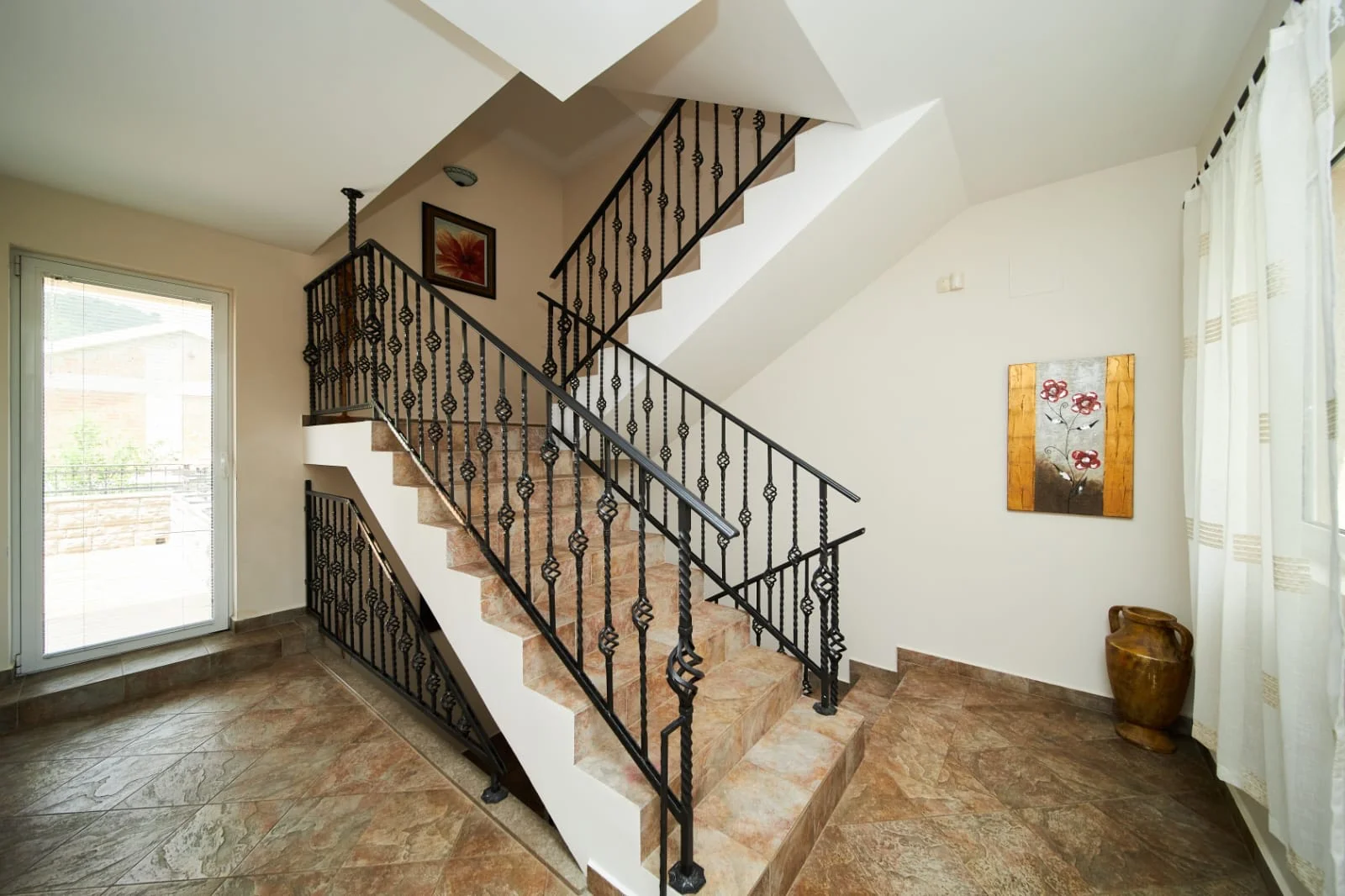 Bečići Ivanovići'de Panoramik Deniz Manzaralı Ultra-Lüks Malikane