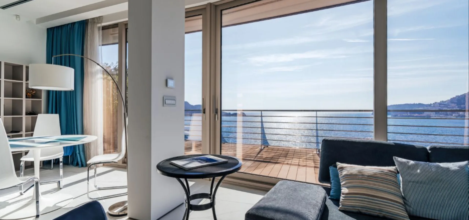 Budva Dukley Gardens, da satılık 2+1  villa