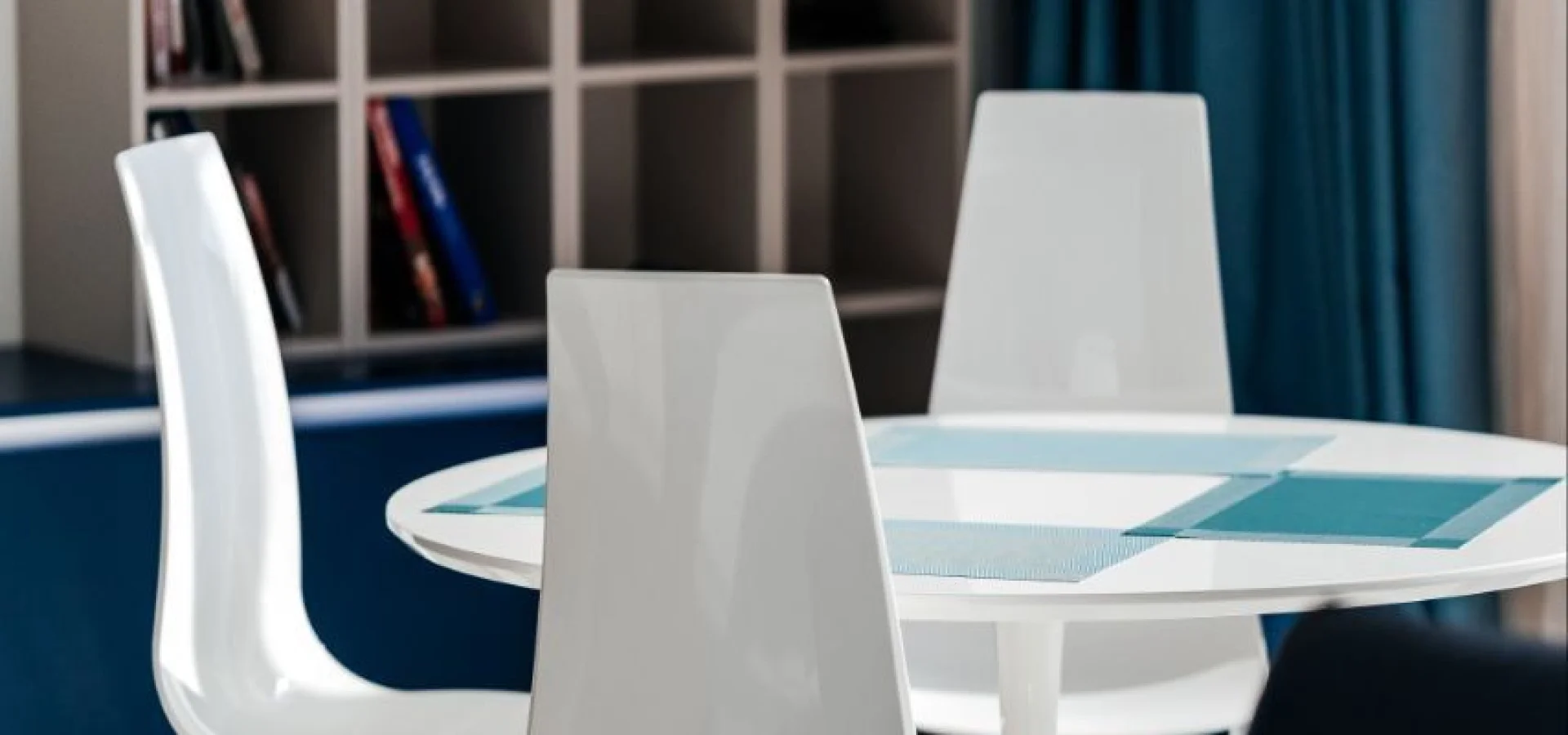 Budva Dukley Gardens, da satılık 2+1  villa